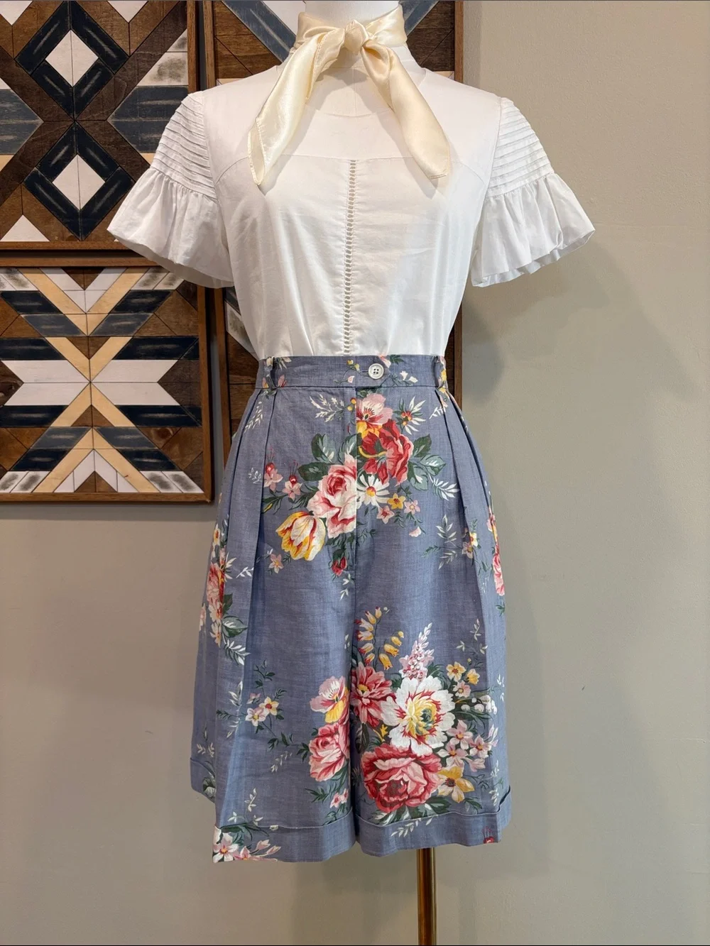 Vintage Lauren Ralph Lauren Floral Linen High-Waist Bermuda Shorts Medium Large